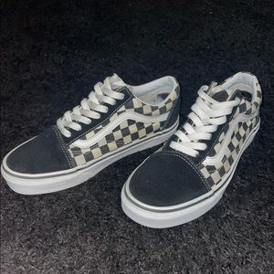 Old Skool Vans Skate Shoes